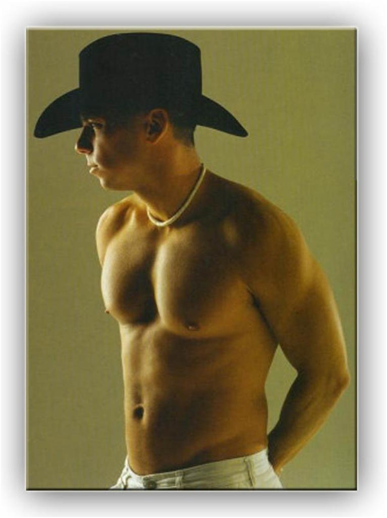 Country Chest: Kenny Chesney