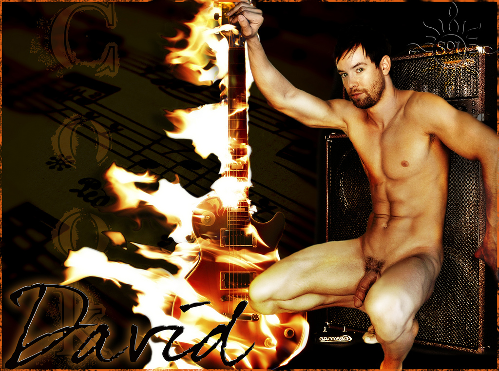 Naked David Cook 107