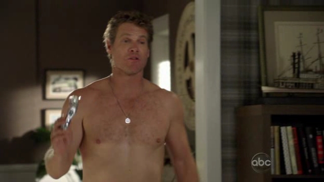 Brian Van Holt Shirtless On Cougar Town