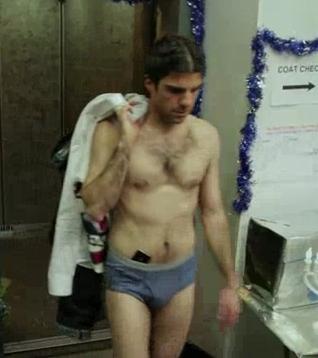 Zachary Quinto In Underwear