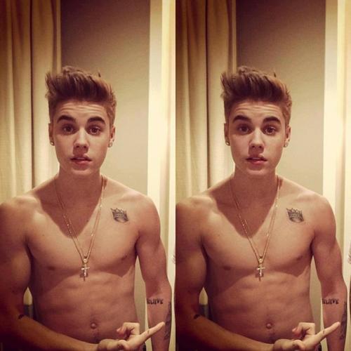 Justin Bieber Shirtless