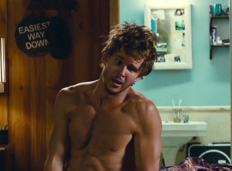 New Ryan Kwanten Naked Scene