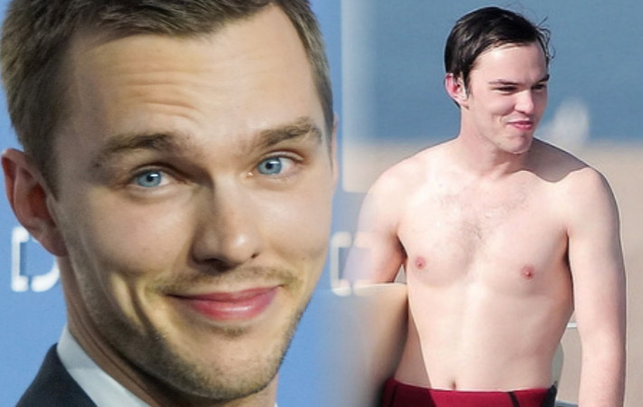 Naked Actor Nicholas Hoult