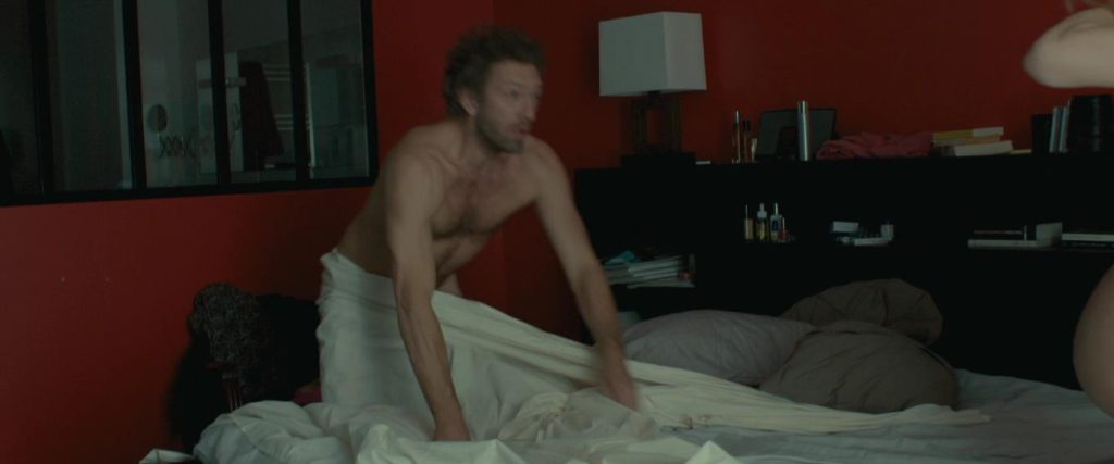 Vincent Cassel nude