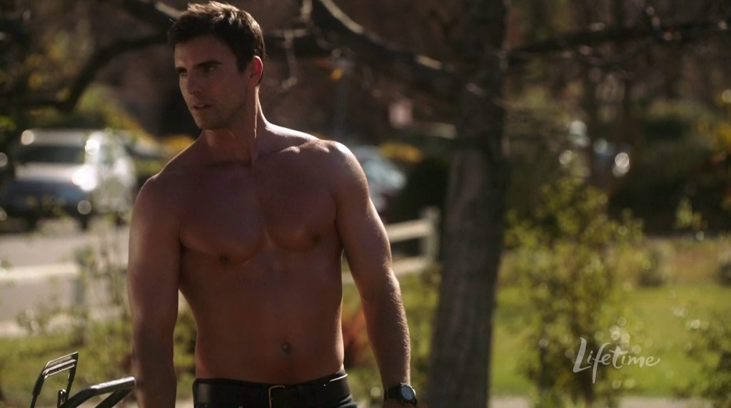 Colin Egglesfield Shirtless